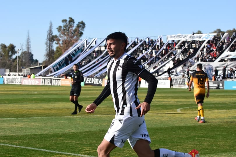 Joan Juncos abrió el marcados a los 49'. Foto Mariana Villa.