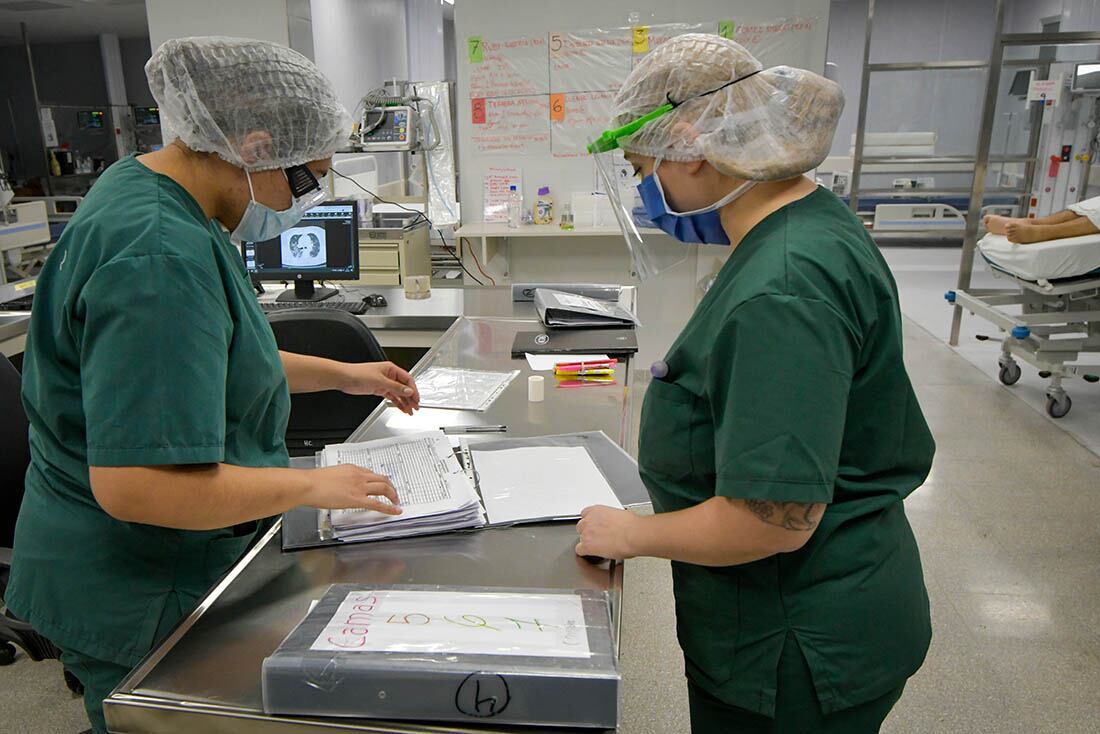 Nueva Unidad de Terapia Intensiva en el Hospital Central. Pacientes con Covid-19 positivo están internados en esa UTI