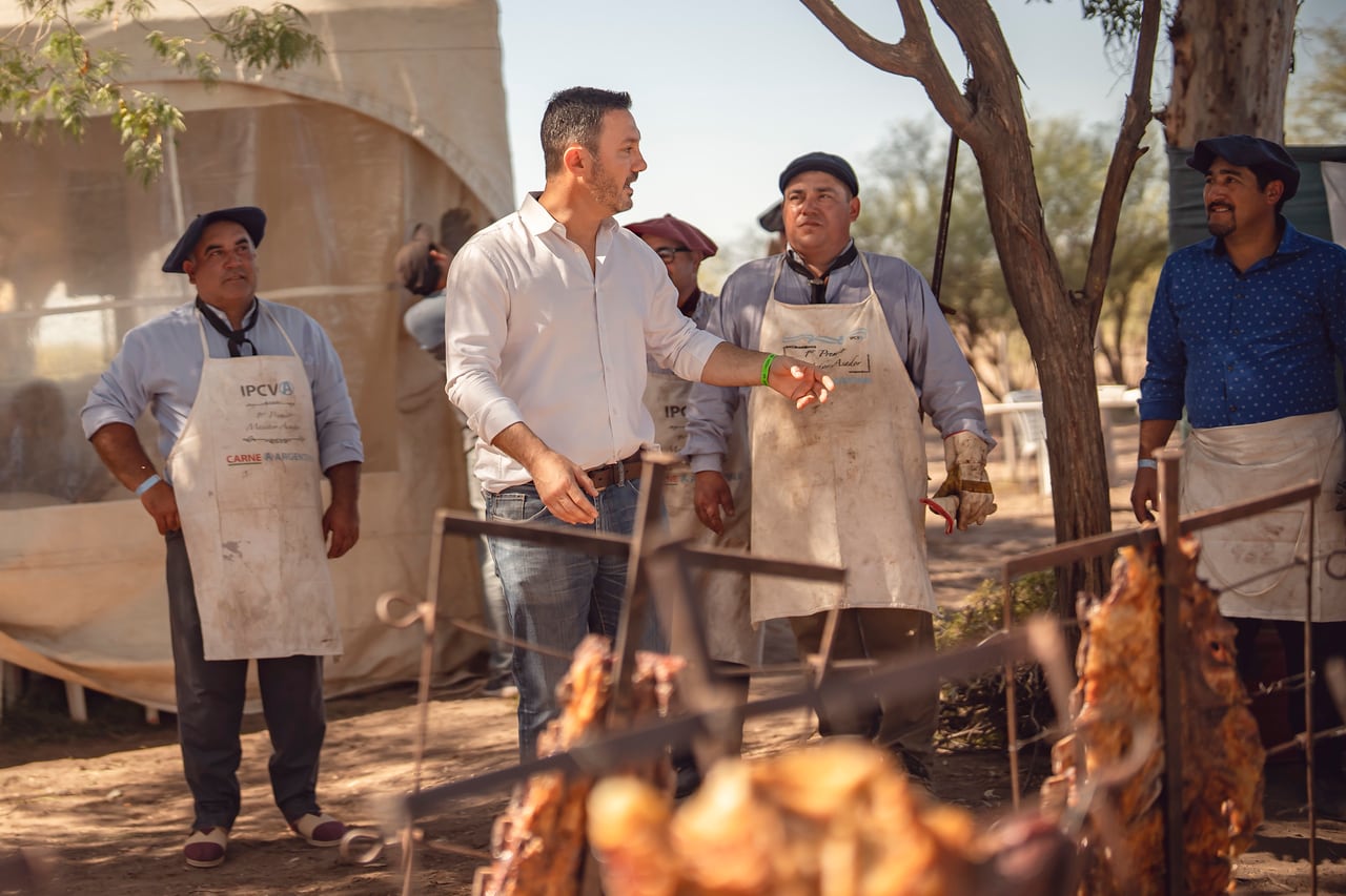 Luis Petri fue parte del lanzamiento de la Fiesta Nacional de la Ganadería.