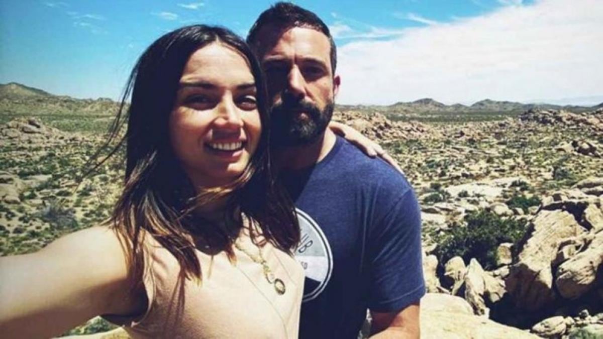 Hoy por hoy, Ben se encuentra en pareja con Jennifer López, mientras que Ana mantiene una relación con Paul Boukadakis, el vicepresidente de Tinder.