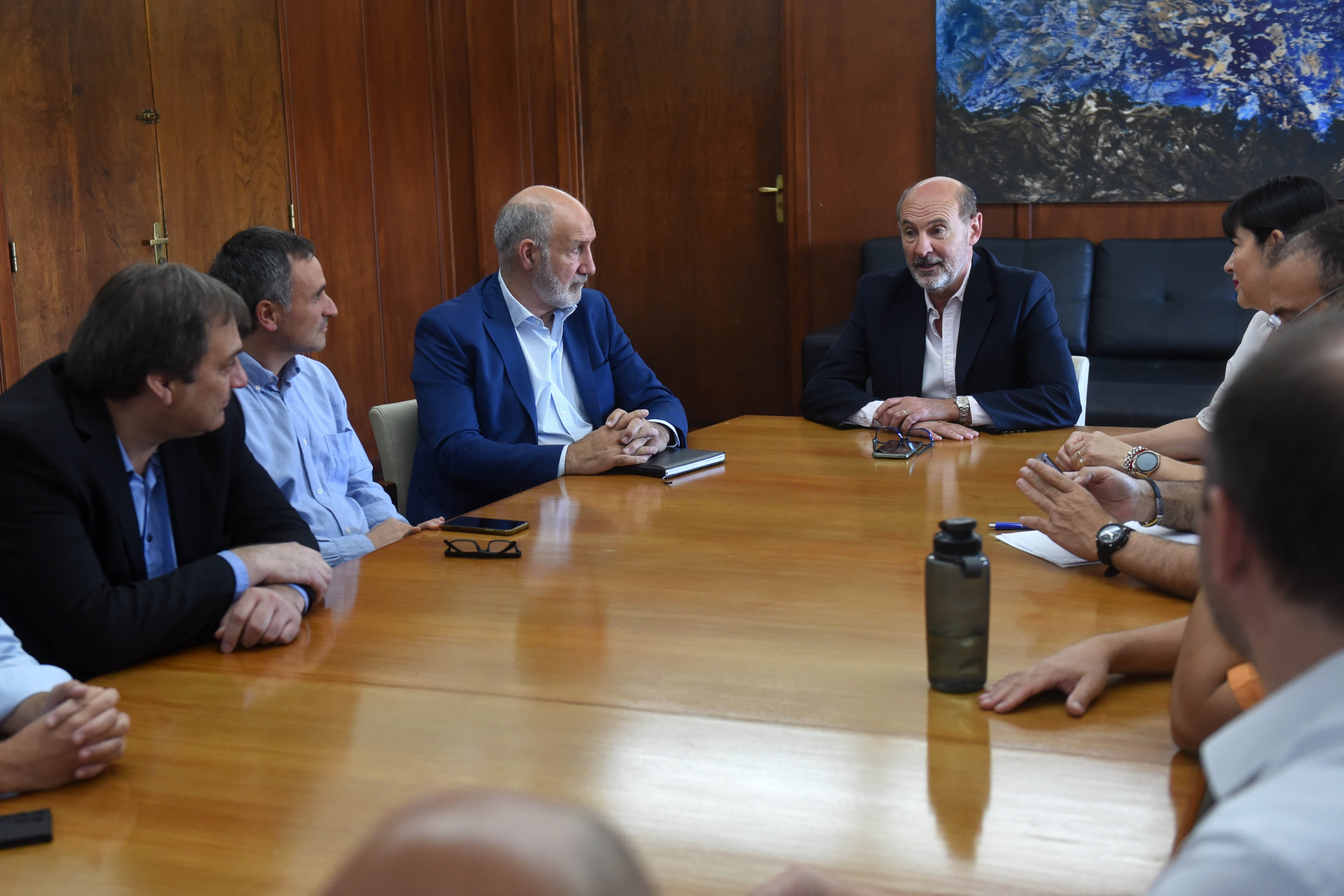 Se realizó la primera reunión de la Mesa Logística de Mendoza, con la participación del sector público, el privado y la universidad. Foto: Prensa Gobierno de Mendoza