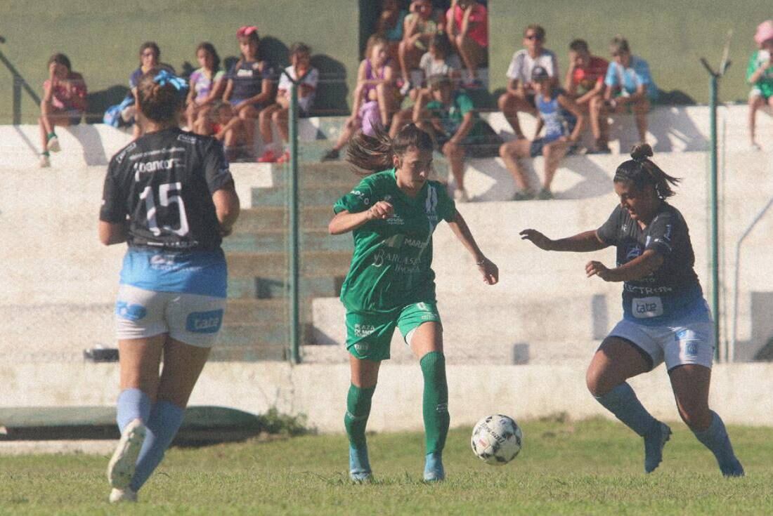 "Pili" jugando para Banda Norte.