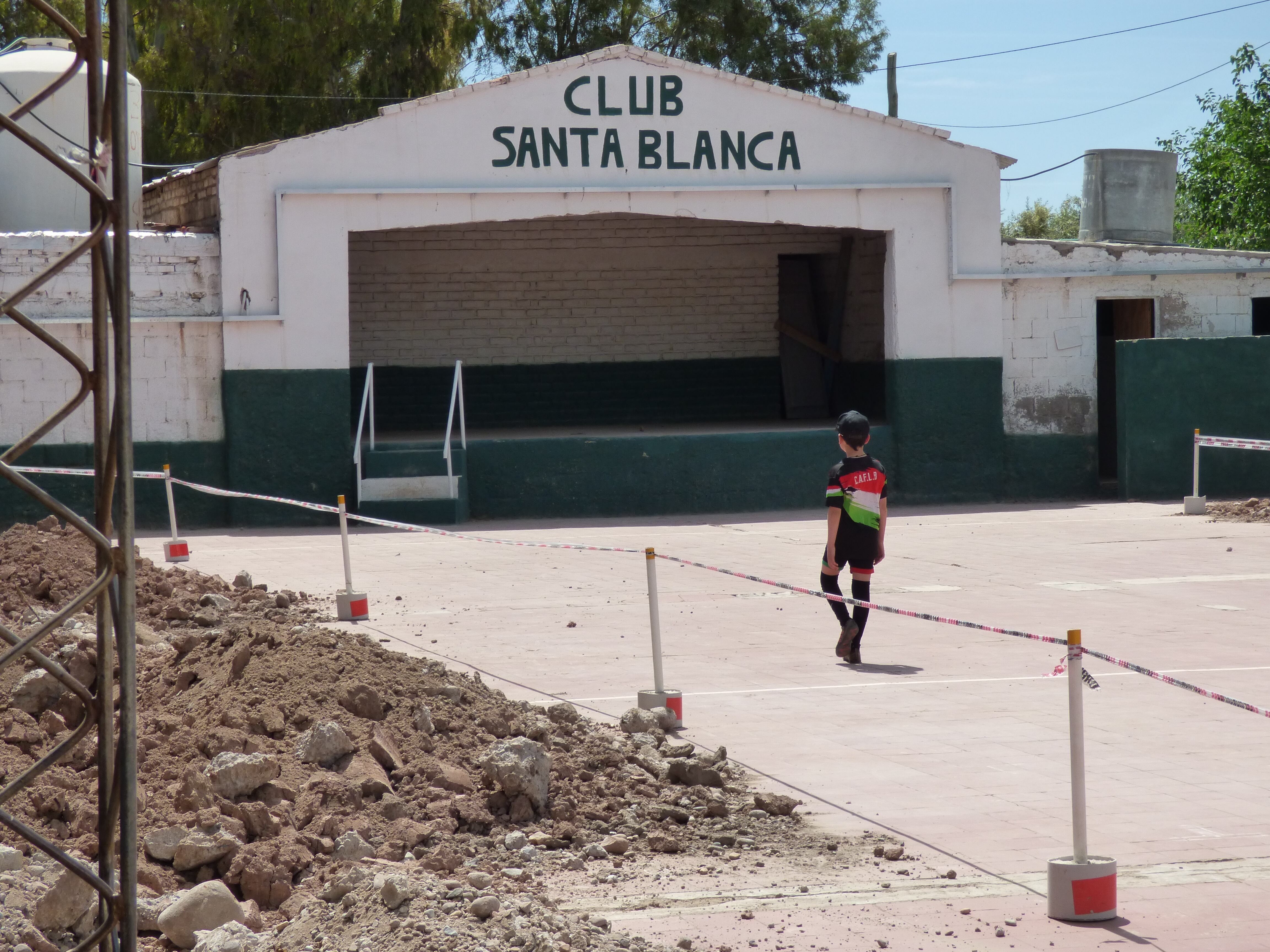 El Club Social y Deportivo Defensores de Santa Blanca está otra vez de pie / Gentileza.