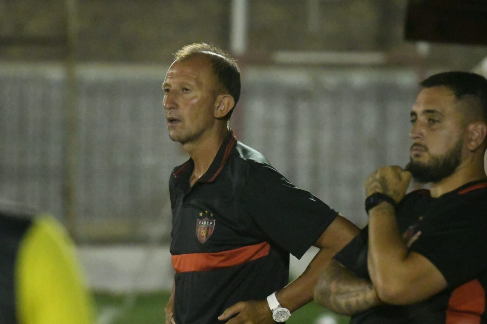 El entrenador, Gabriel Nasta se mostró muy conforme y feliz por el rendimiento del sus dirigidos. Lamentó el final del partido. "Igual,es importante aclarar, que la hinchada de Argentino no nos agredió, ingresó a quitarle la camiseta de los jugadores de ellos".