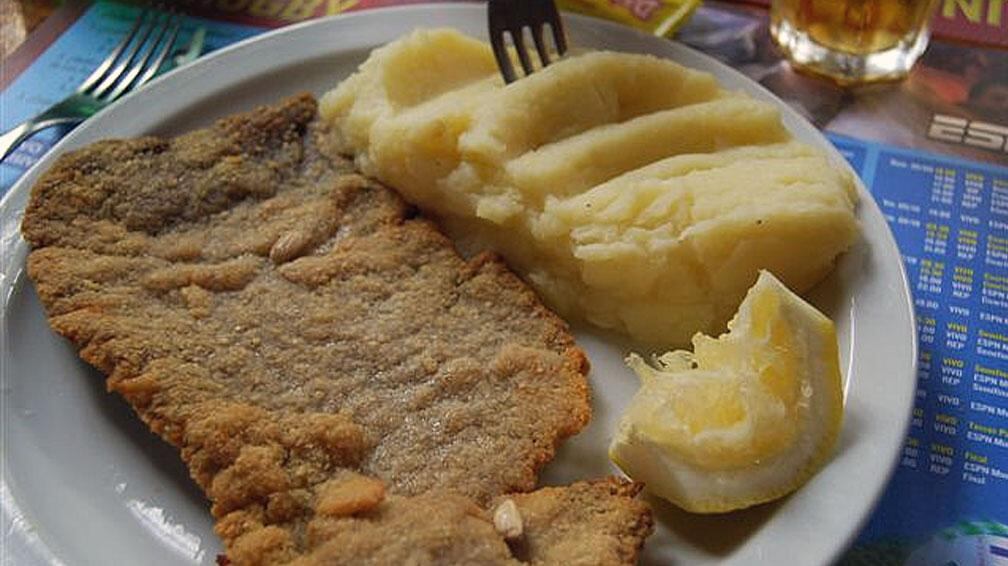 Milanesa con puré, uno de los platos más populares. 