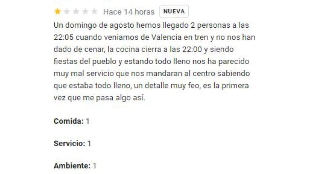 La calificación negativa del cliente hacia el restaurante. Gentileza: X @soycamarero.