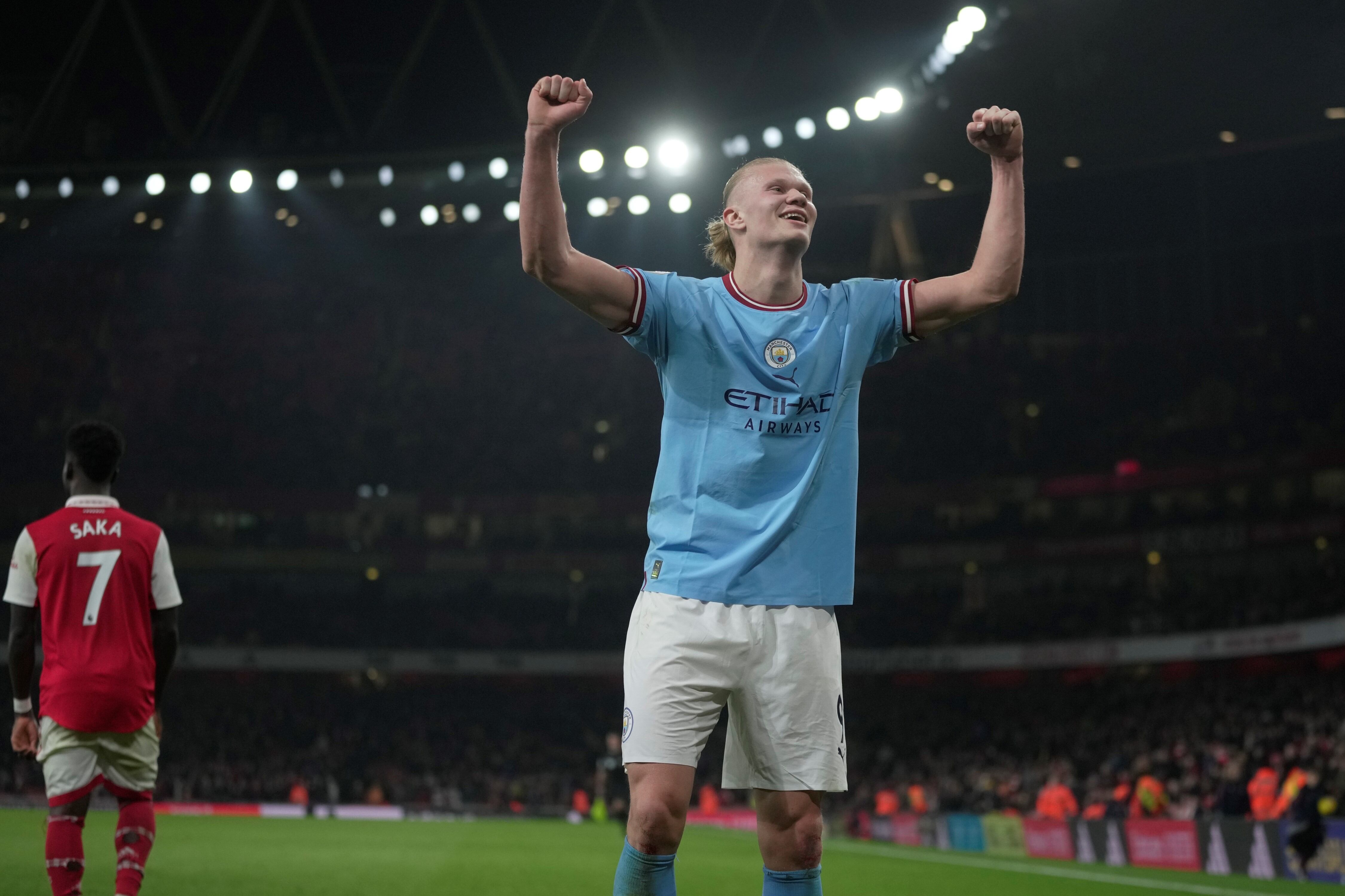 Erlin Haaland, delantero noruego de Manchester City, hizo el tercer gol de su equipo en el triunfo sobre Arsenal. (AP)