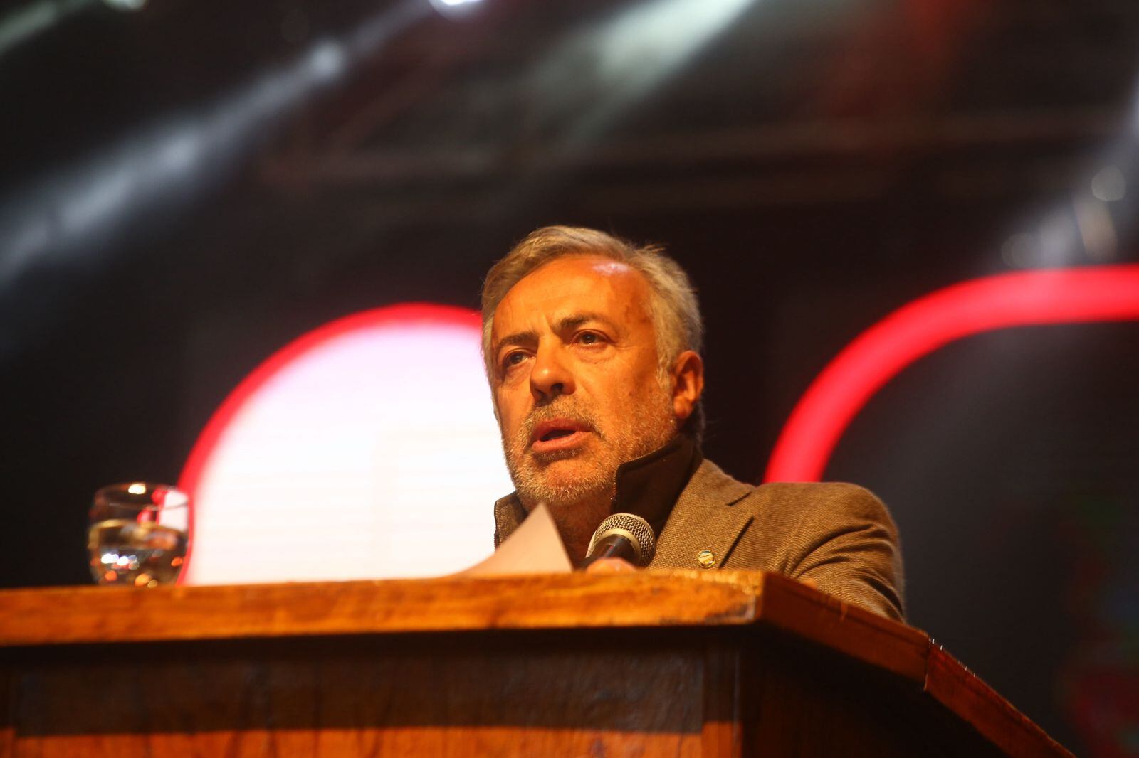 El gobernador, Alfredo Cornejo, en la 43° edición de la Fiesta Nacional de la Ganadería de Zonas Áridas. Foto: Gentileza