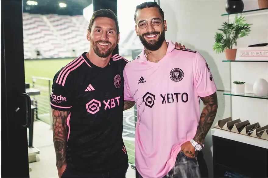 El encuentro entre Lionel Messi y Maluma en Miami.