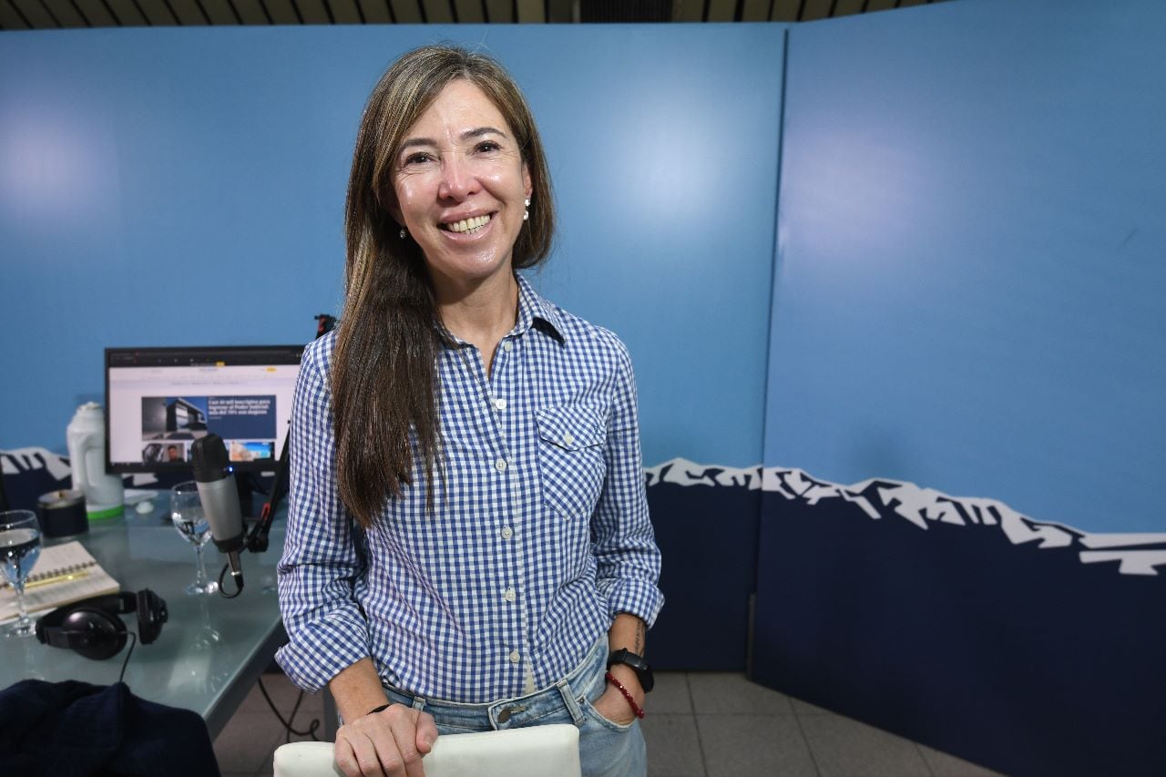 Laura Yofe comparte su experiencia para acompañar a personas en proceso de transformación. / Foto: Claudio Gutiérrez