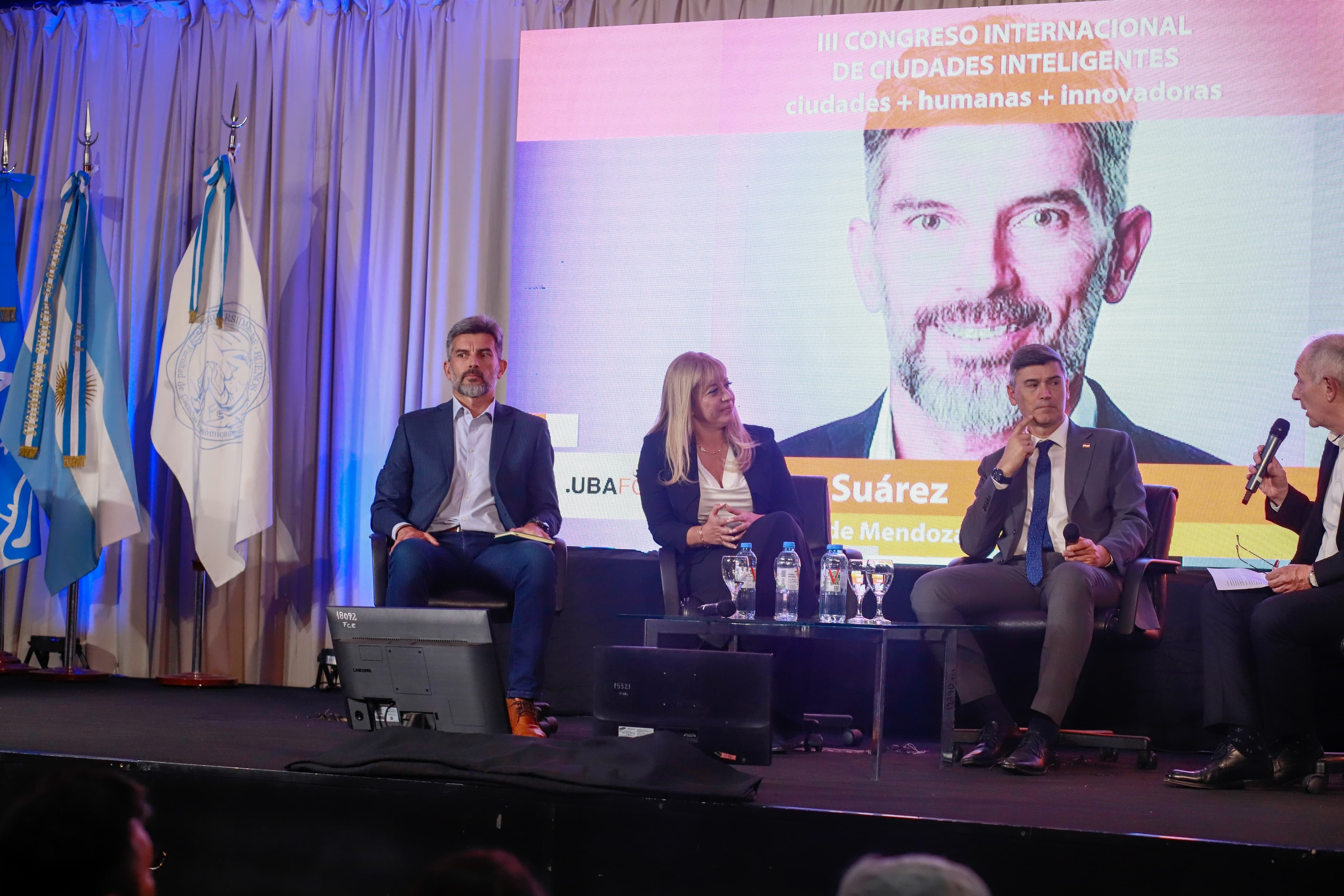 El intendente Ulpiano Suarez participó del III Congreso de Ciudades Inteligentes