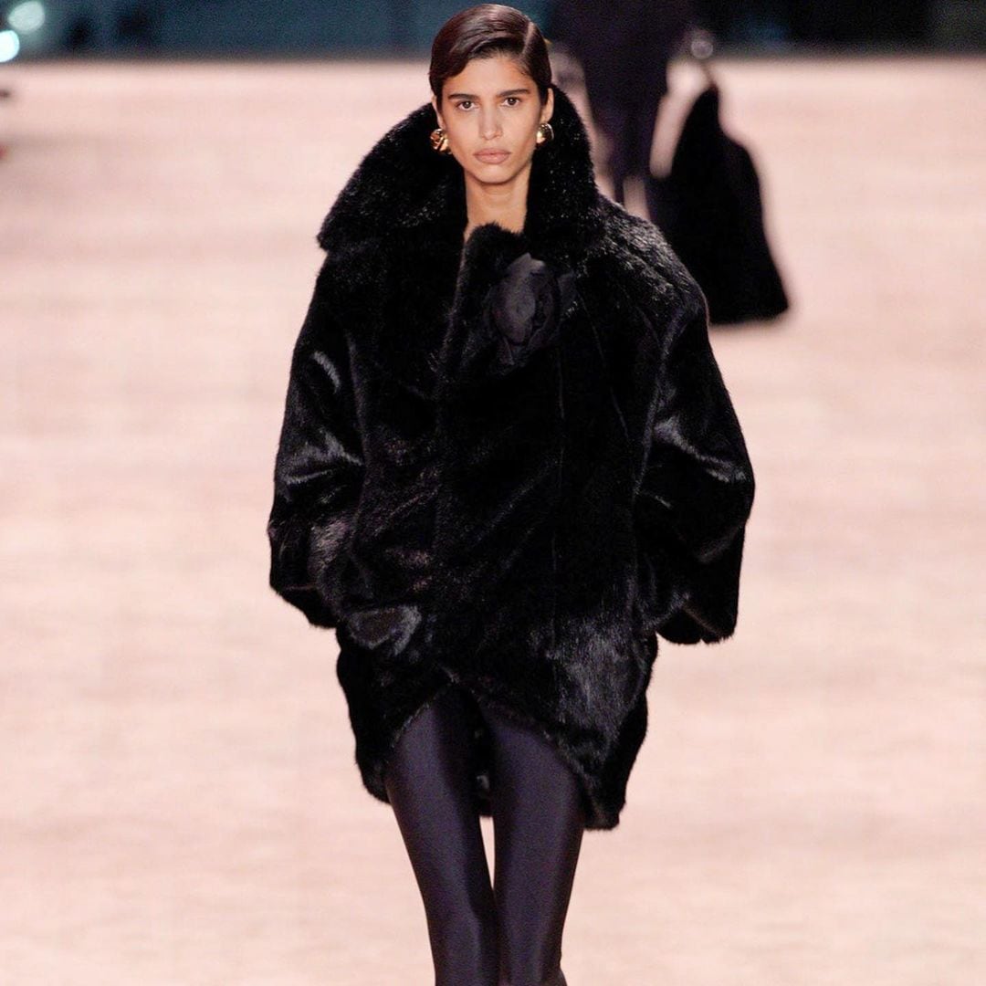 Mica Argañaraz, para Yves Saint Laurent, en París