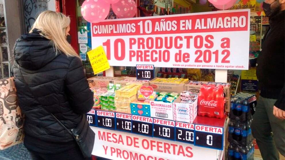 vendió productos a precios de 2012