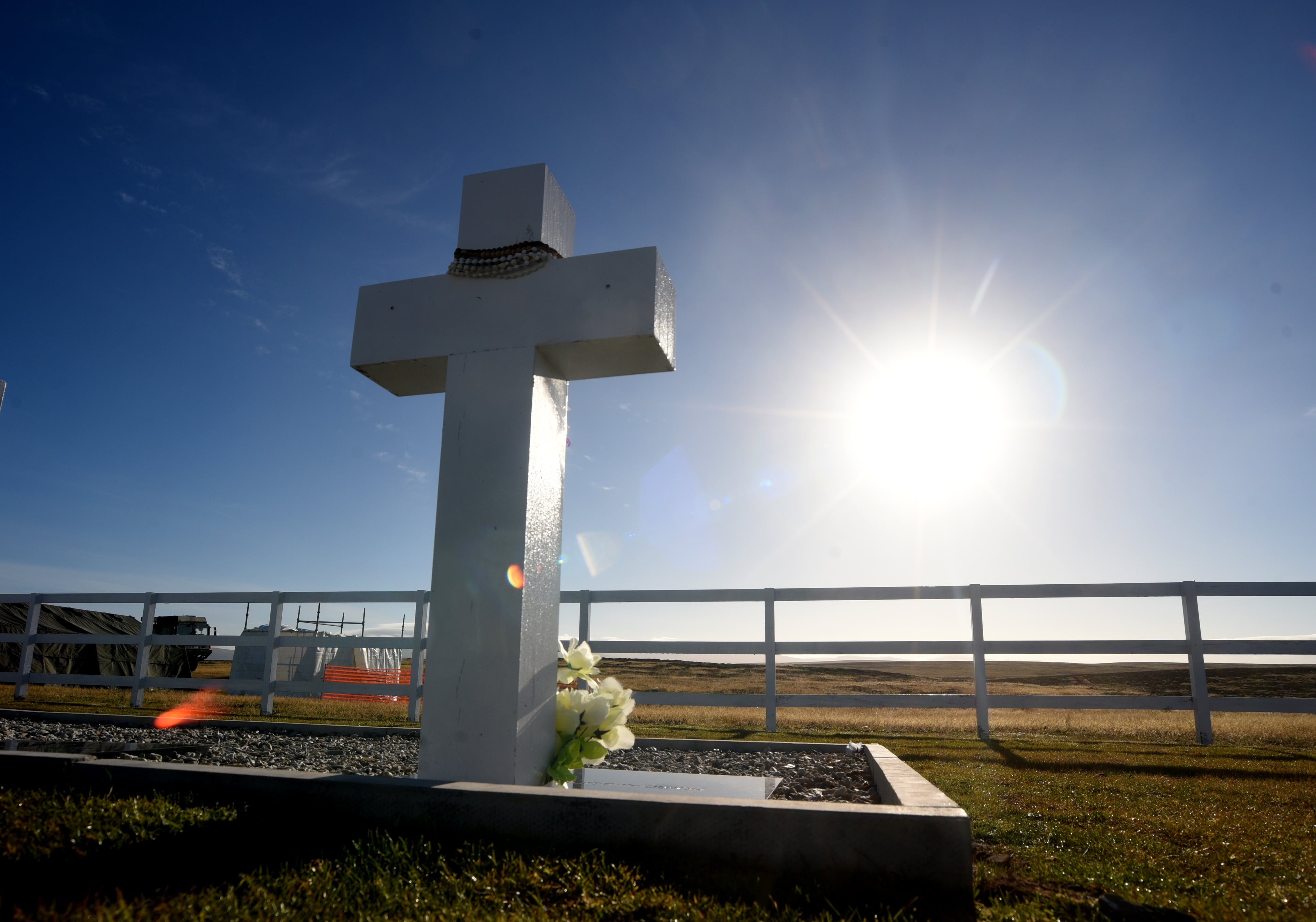 Foto del viaje realizado en 2019 de miembros de la Comisión de Familiares de Caídos en Malvinas, Cancillería, excombatientes, artistas, periodistas y fotógrafo, a las Islas Malvinas. Gentileza: Gerardo Gómez, ex fotógrafo de Los Andes.