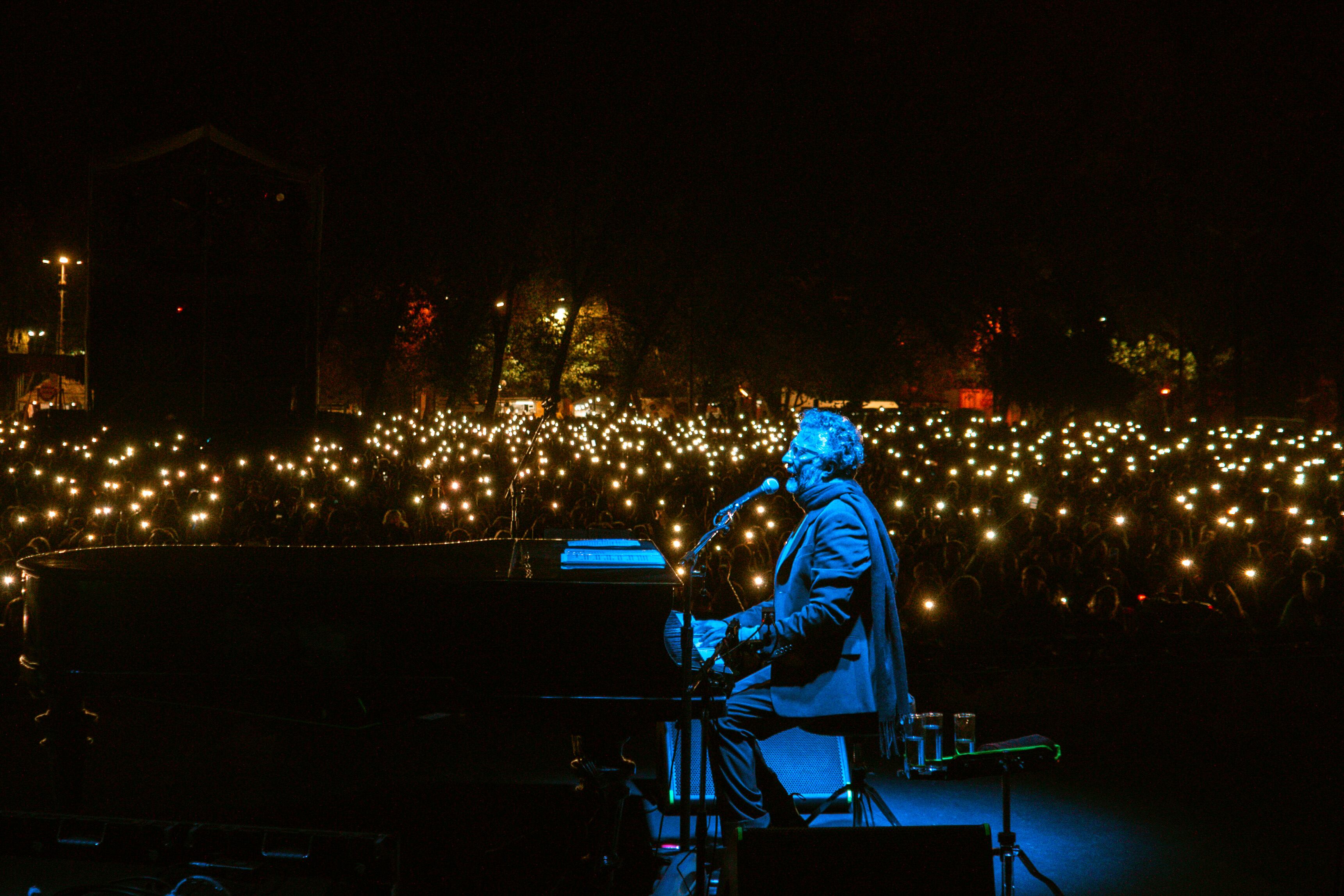 Fito Páez se presentó ante 8 mil mendocinos en el Multiespacio Cultural Luján de Cuyo / Prensa MCLC.