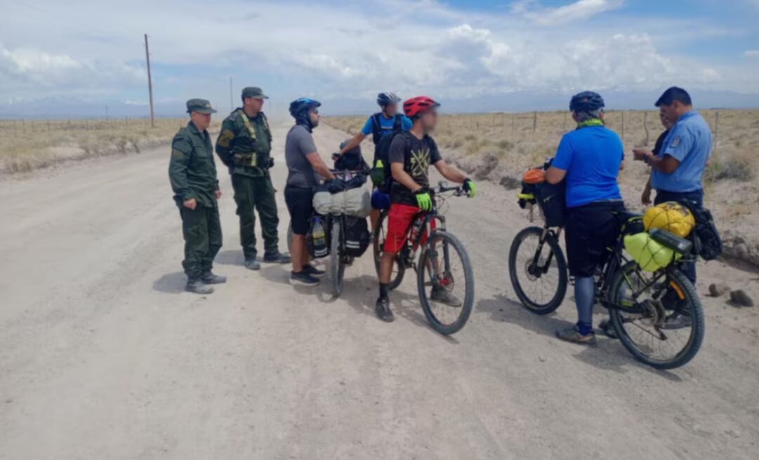 Encontraron a cuatro turistas extraviados en Mendoza. Foto: Infobae