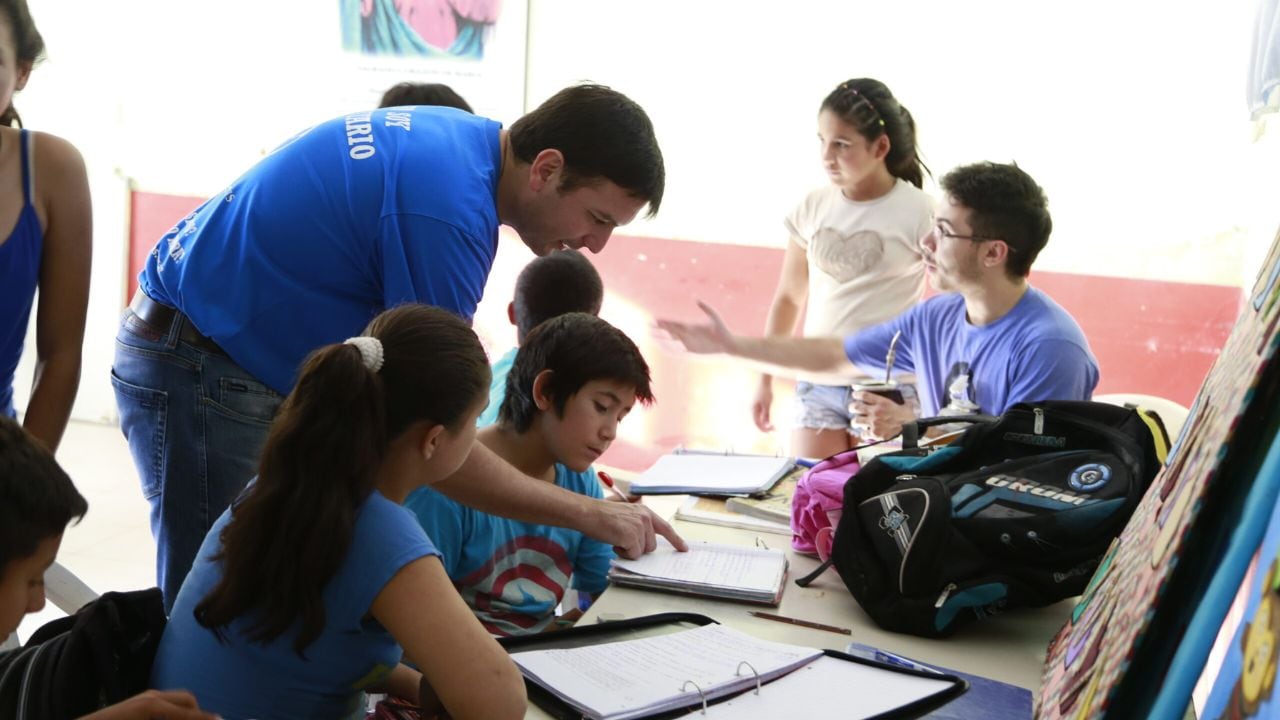 La Fundación Manos Abiertas busca voluntarios en Mendoza: cuáles son los requisitos y cómo ayudar.