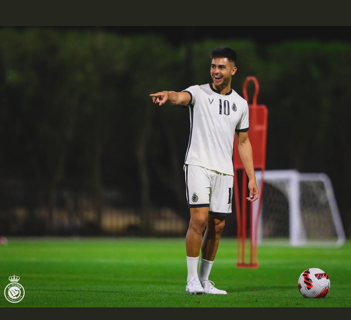 Pity Martínez entrenando en Arabia Saudita