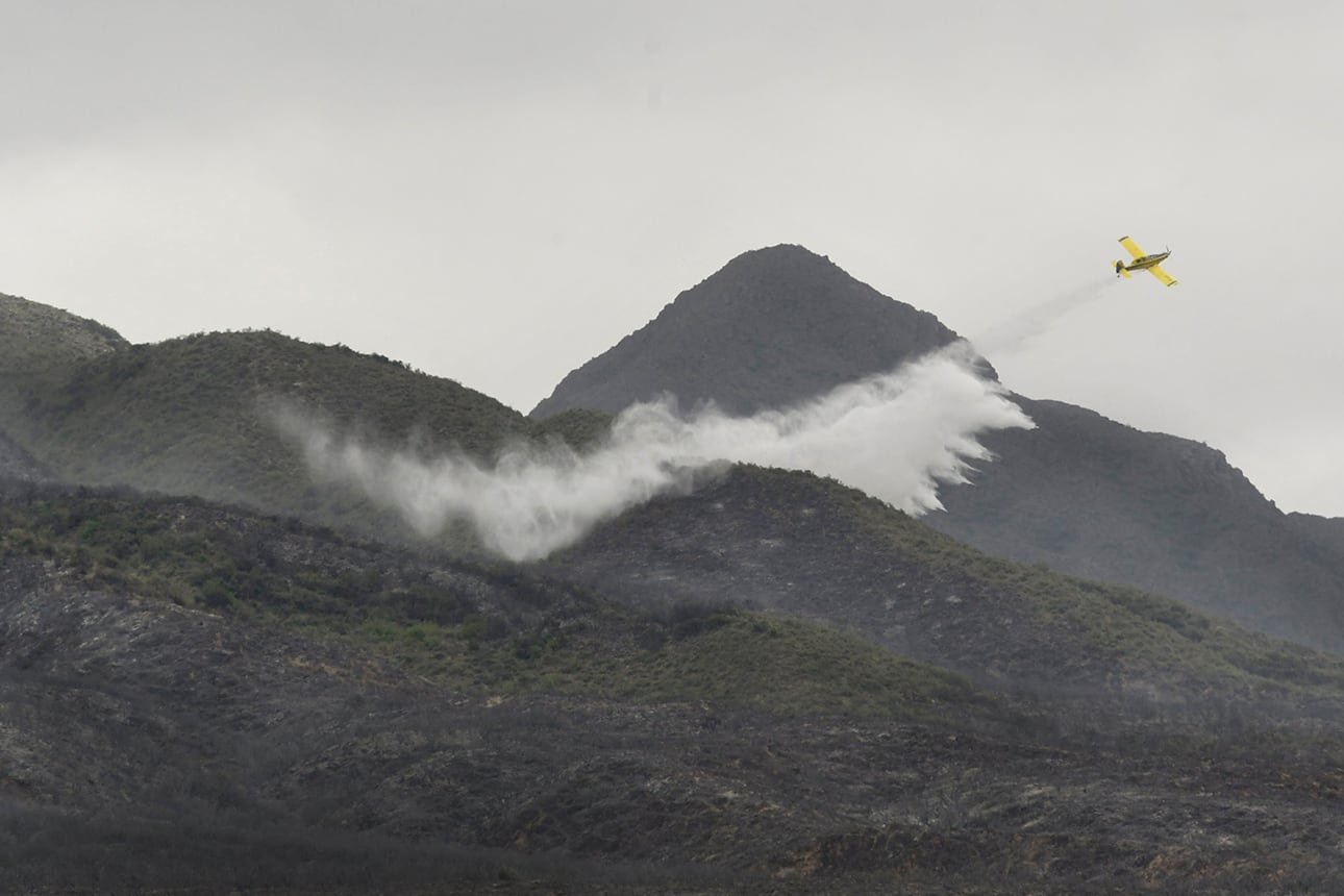 Combate de los incendios en el pedemonte con aviones hidrantes

Foto: Orlando Pelichotti