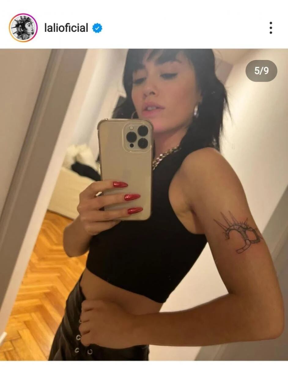 Lali Espósito y una postal con su último tatuaje