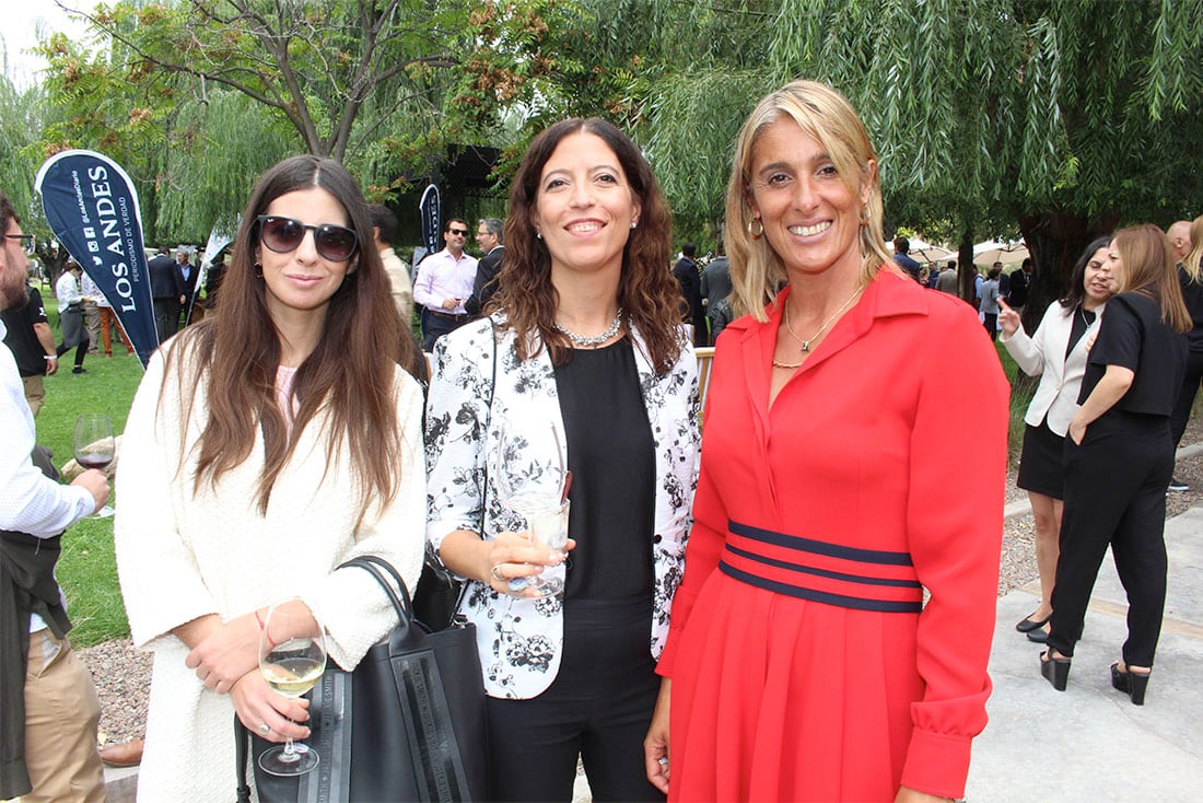 Magdalena Pesce, Mariana Giménez y Jimena Brenot.
