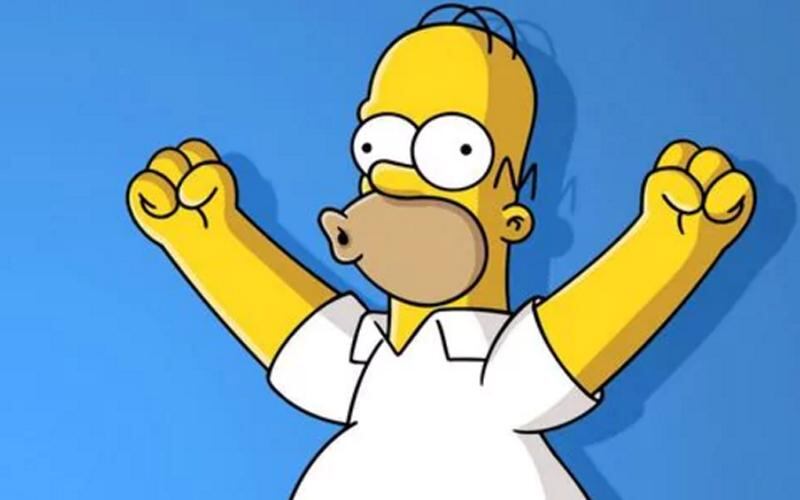 Tras la cirugía, la joven terminó con una "barba" como la de Homero Simpson 