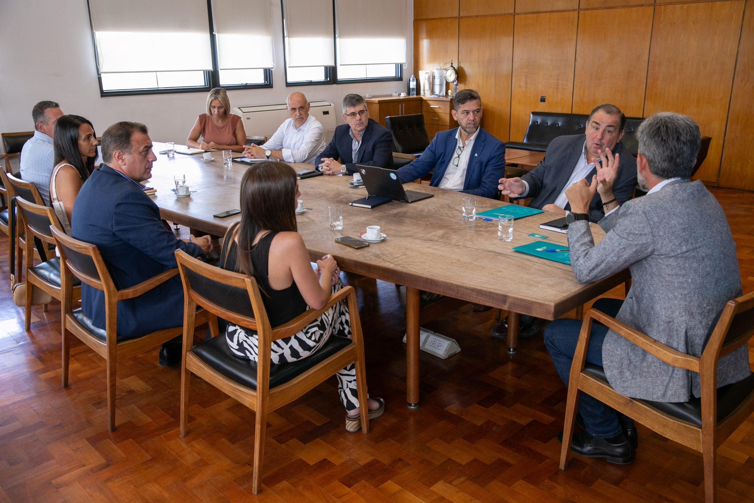 Ulpiano Suarez recibió al intendente de Santa Fe para dialogar sobre los puntos fuertes de la gestión