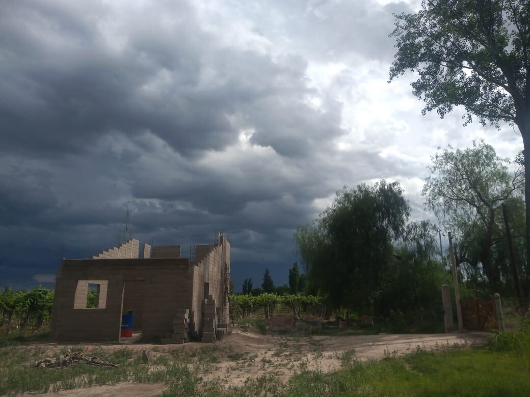 El momento previo a la tormenta granecera - Gentileza