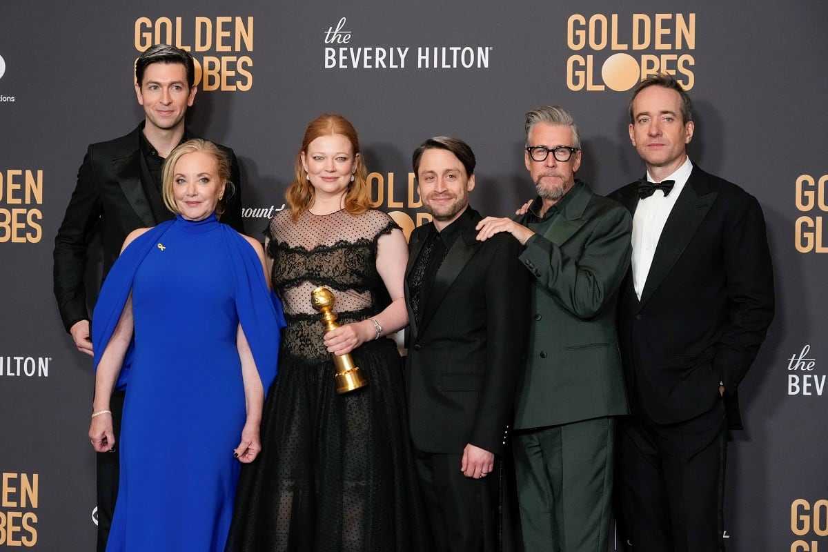 El equipo de "Succession", la serie ganadora más festejada en los Globos de Oro 2024 (AP)