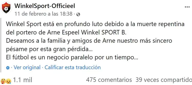 Un joven de 25 años falleció durante un partido de fútbol.