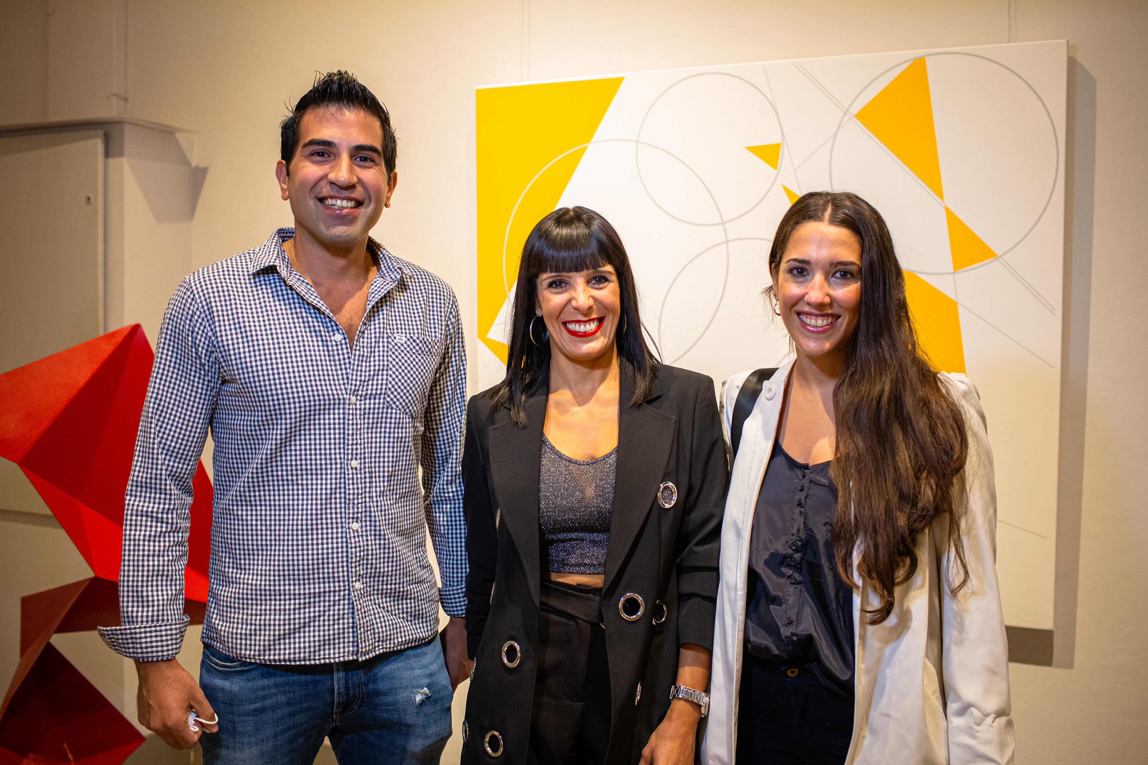 Valeria Violini, Mariela Hidalgo y Matías Di Lorenzo