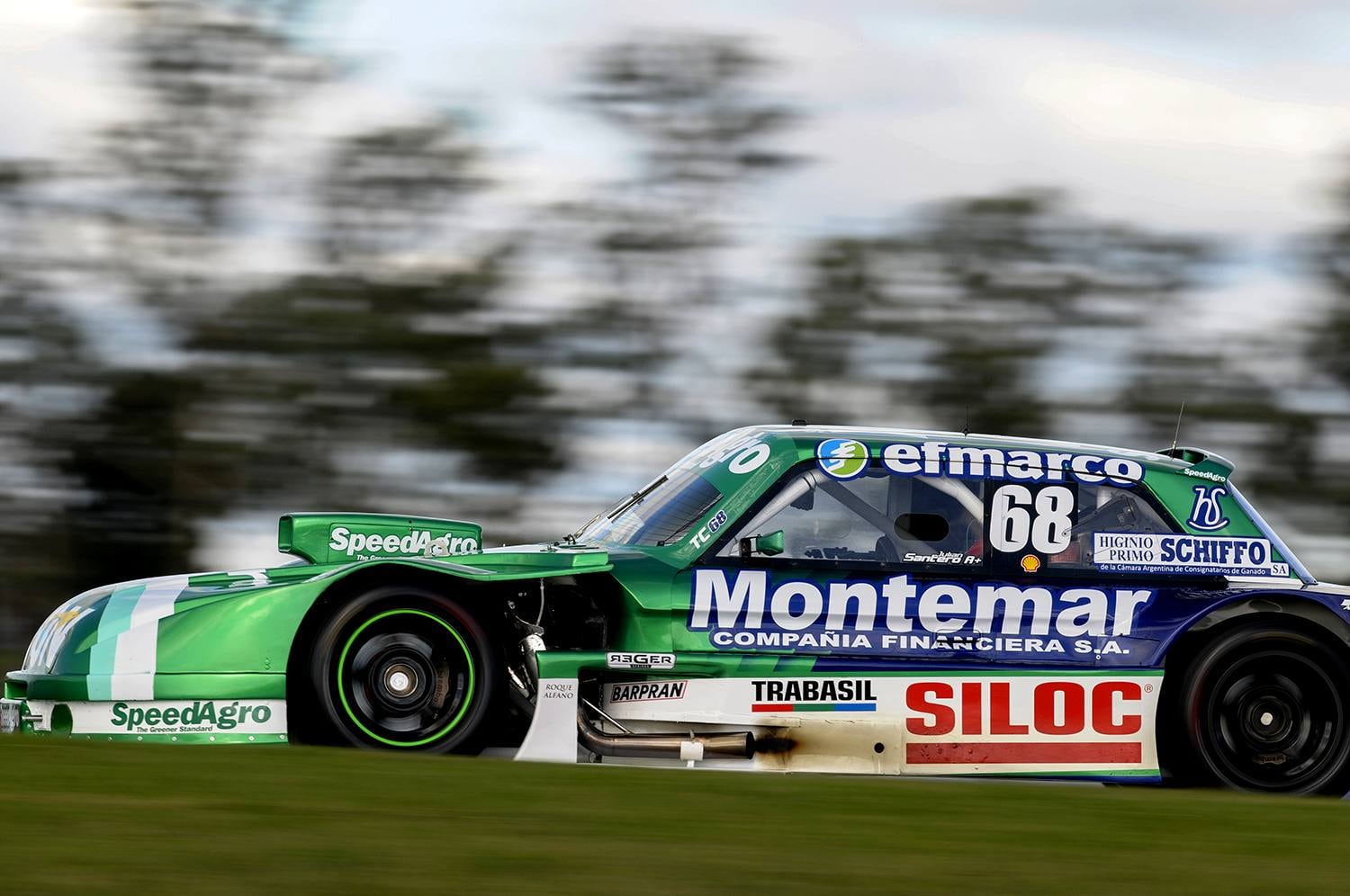 Julián Santero se ubica en la cuarta colocación del campeonato de Turismo Carretera luego de la tercera fecha en Concepción del Uruguay.