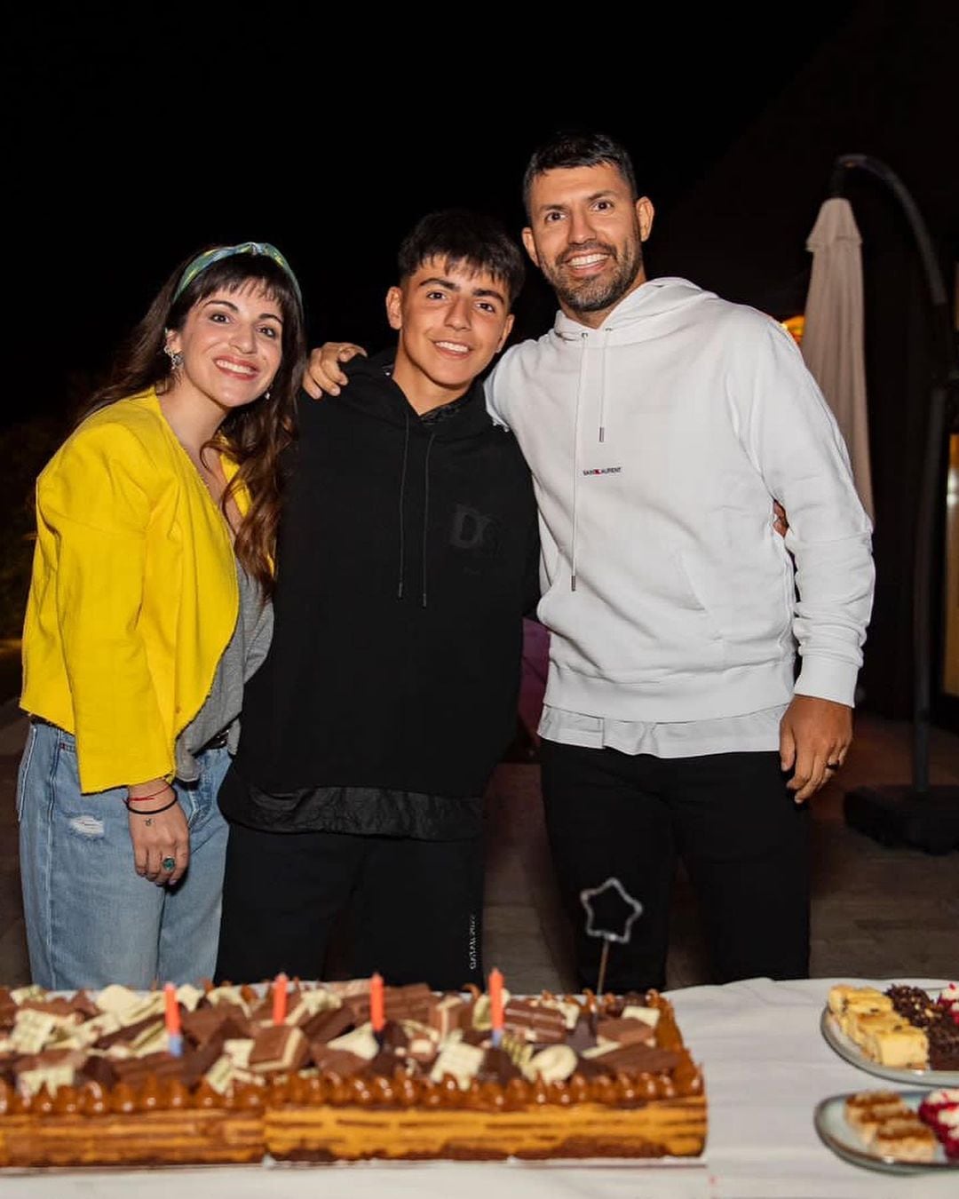 Giannina, el Kun y Benja en su cumple número 14