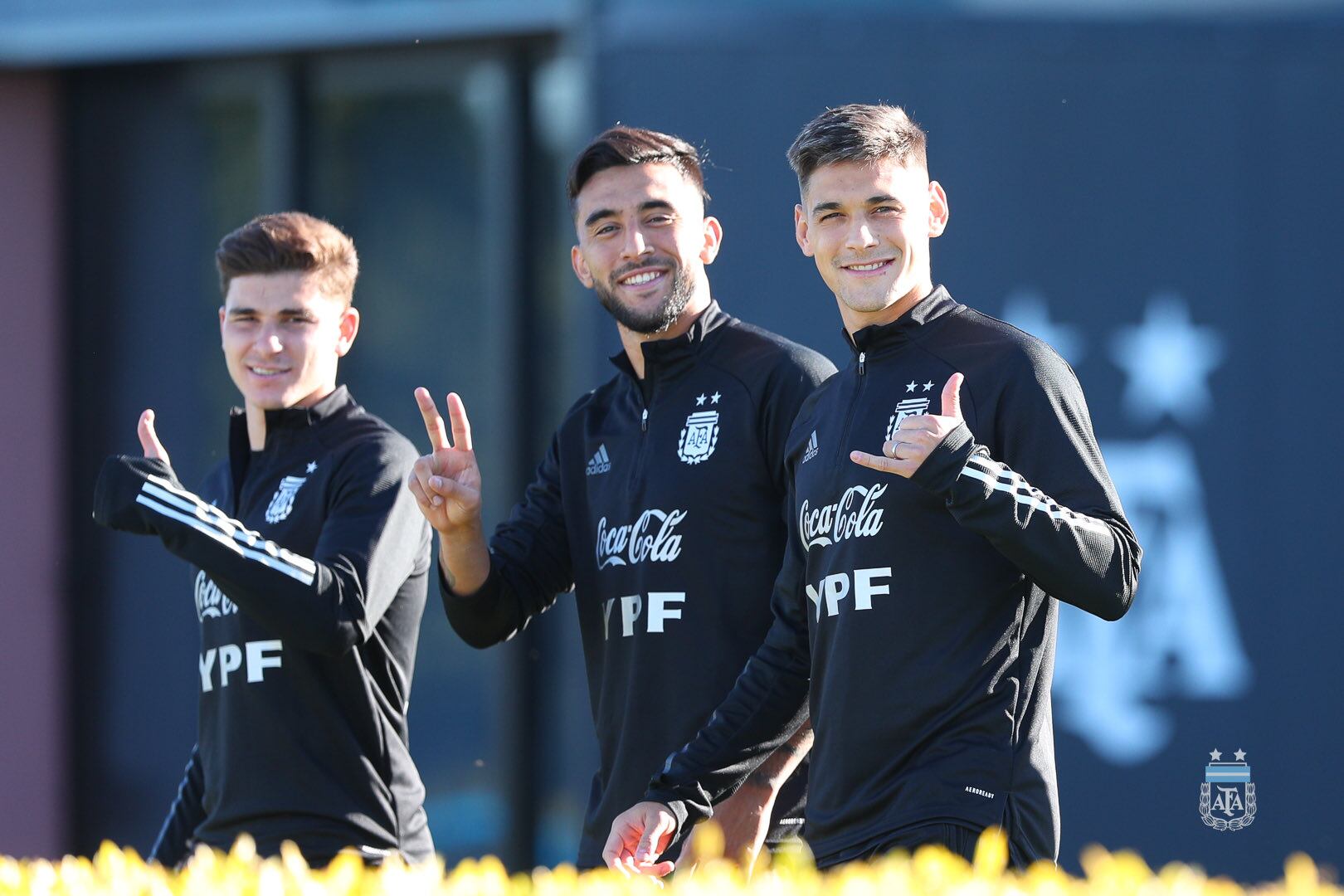 La Fiorentina, donde juegan Martínez Quarta y González, tiene en la mira al cordobés de Calchín. (Foto: @argentina)