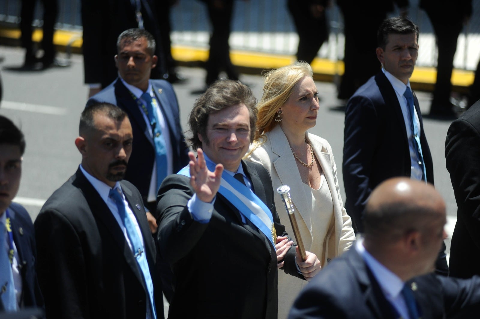 El presidente Javier Milei y su hermana Karina, secretaria general de Presidencia, durante la ceremonia de investidura (Foto: Clarín)