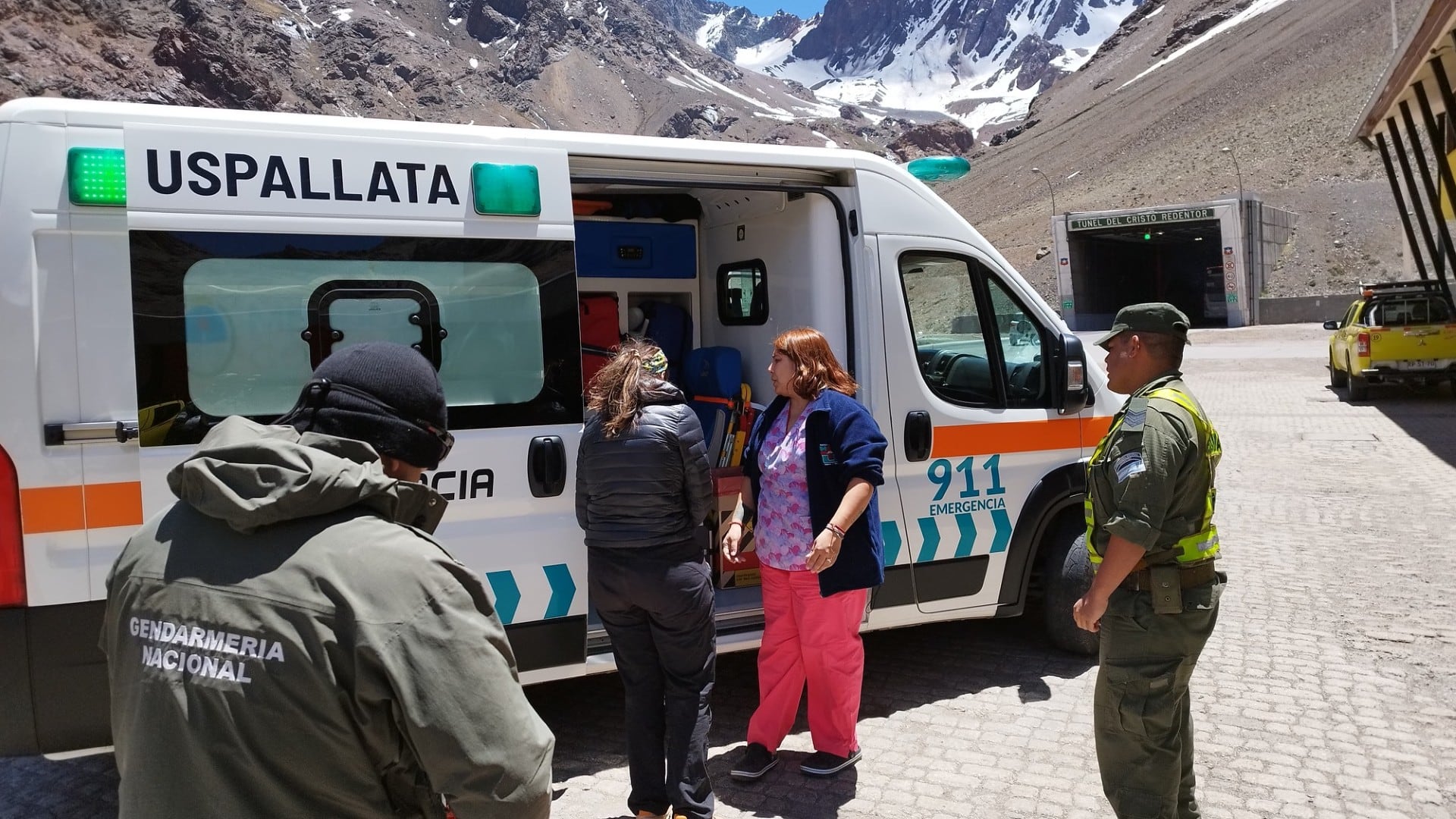 Una turista que sufría de hipertemia tuvo que ser rescatada. Foto: Prensa Seguridad de Mendoza