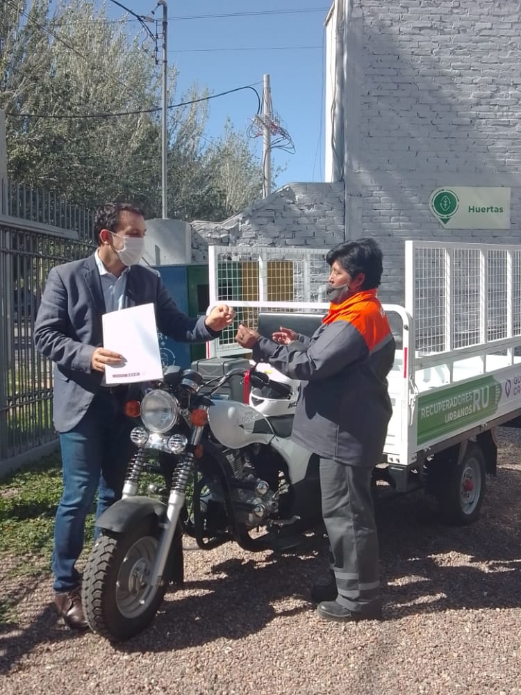 De “cirujear” con caballos a aprender y vivir del reciclaje: historias de recuperadores urbanos. Foto: Municipalidad de Godoy Cruz.