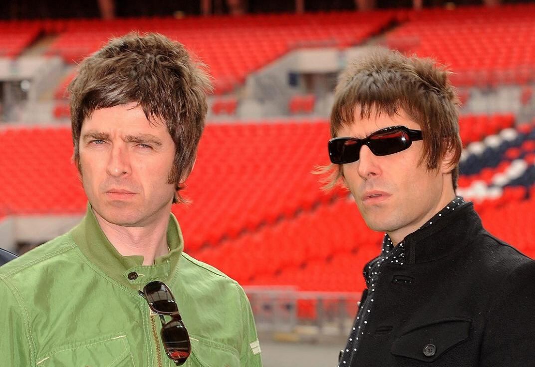 Noel y Liam Gallagher en 2008. Foto archivo