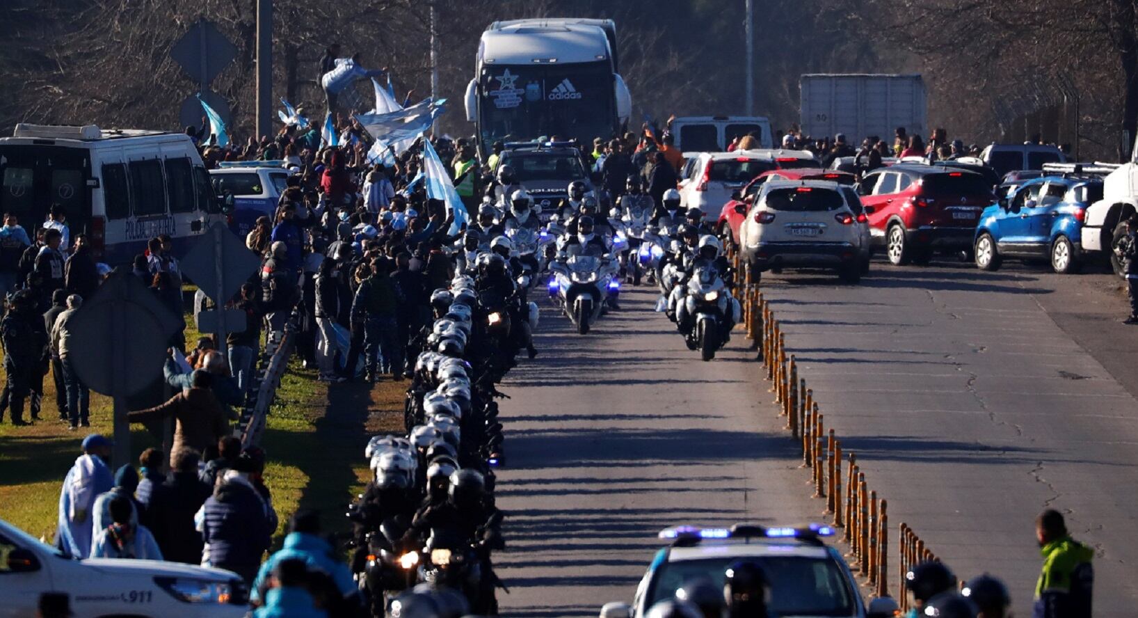 Recibimiento a la Selección Argentina en Ezeiza - 