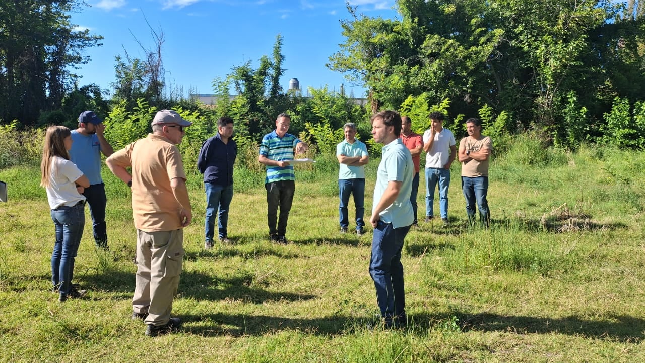 Modernización sistema de riego canal Bombal: 4 empresas realizaron la visita de obra