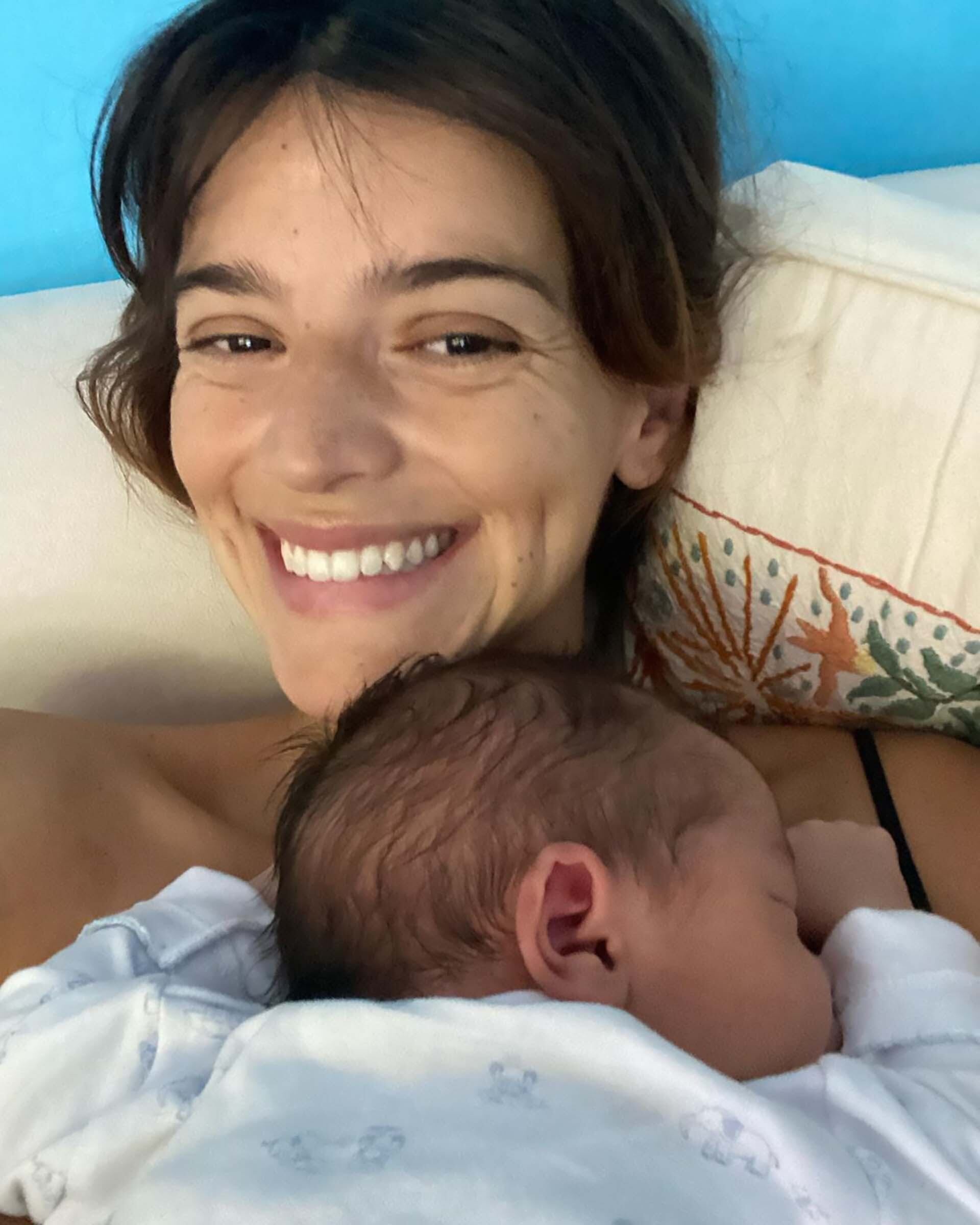 Calu Rivero mostró las primeras fotos de Tao, el hijo que tiene con Aito de la Rúa.