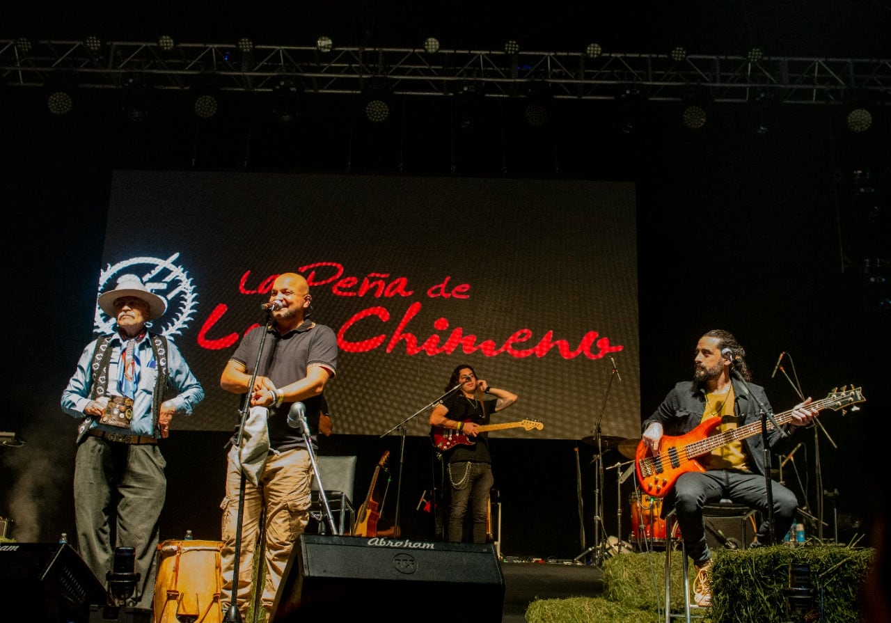 Los Chimeno festejaron sus 25 años con la música ante unas 3 mil peronas en el Arena Maipú / Fotos: Abel Bautista