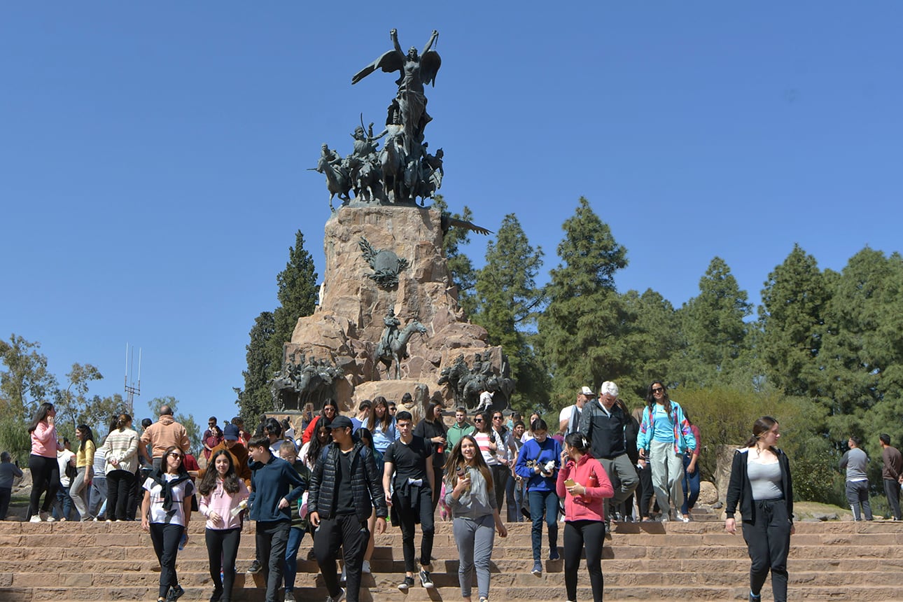 Cerro de la Gloria. Foto: Orlando Pelichotti 