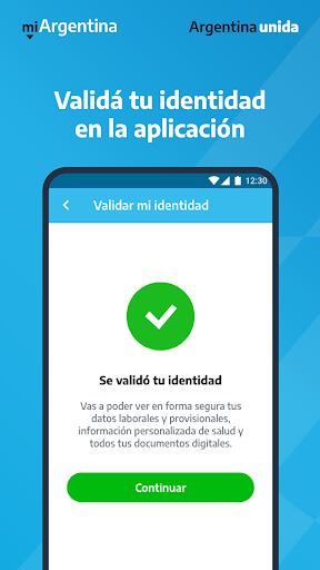 Julio López aseguró que la app lo discrimina porque le falta un ojo.