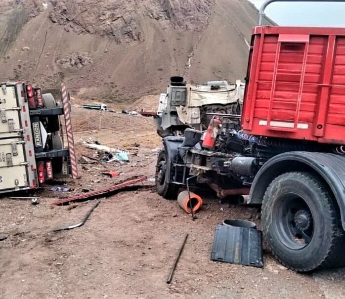 Accidente en Alta Montaña: un chofer argentino murió tras chocar de frente contra un transporte brasileño. - Foto: Gendarmería Nacional