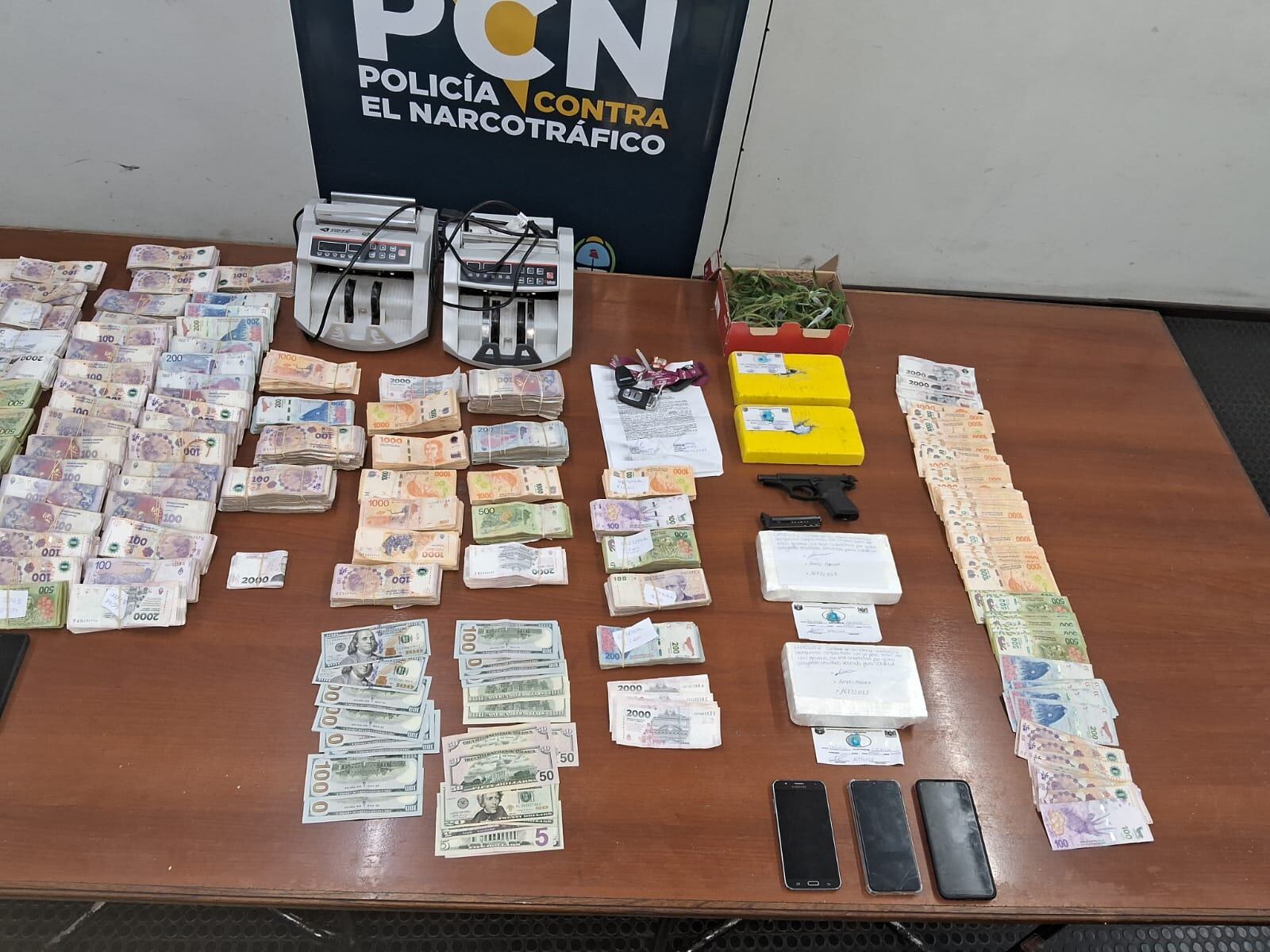 El resultado del procedimiento realizado por la  Policía de Lucha contra el Narcotráfico de Mendoza