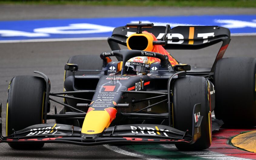 Verstappen fue imparable en Imola