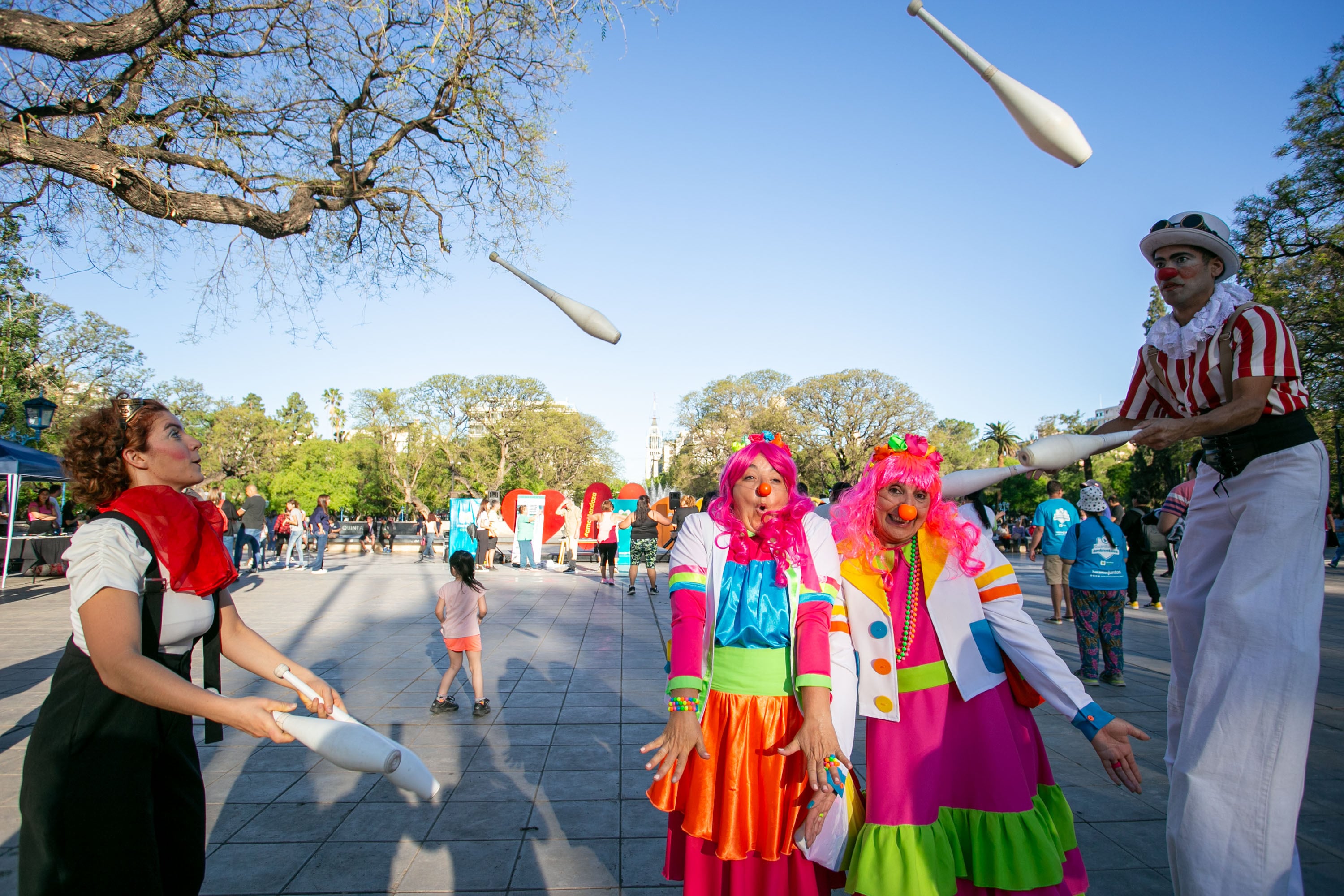 La Ciudad de Mendoza celebró el Festival de Inclusión en la plaza Independencia