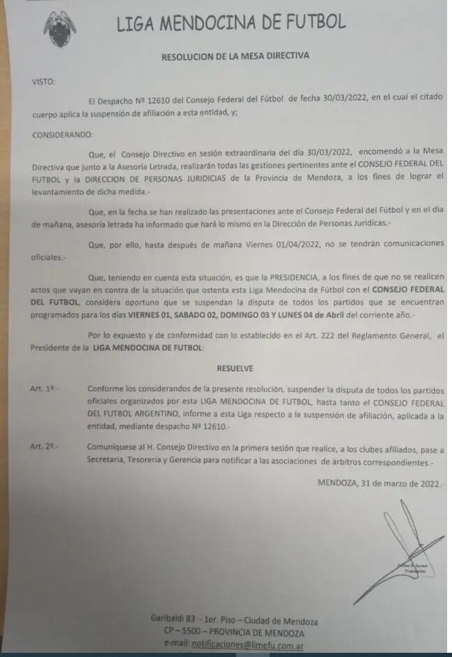 La entidad madre del fútbol mendocino decidió suspender los partidos del torneo local.