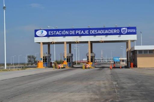 Estación de Peaje en Desaguadero en la provincia de San Luis